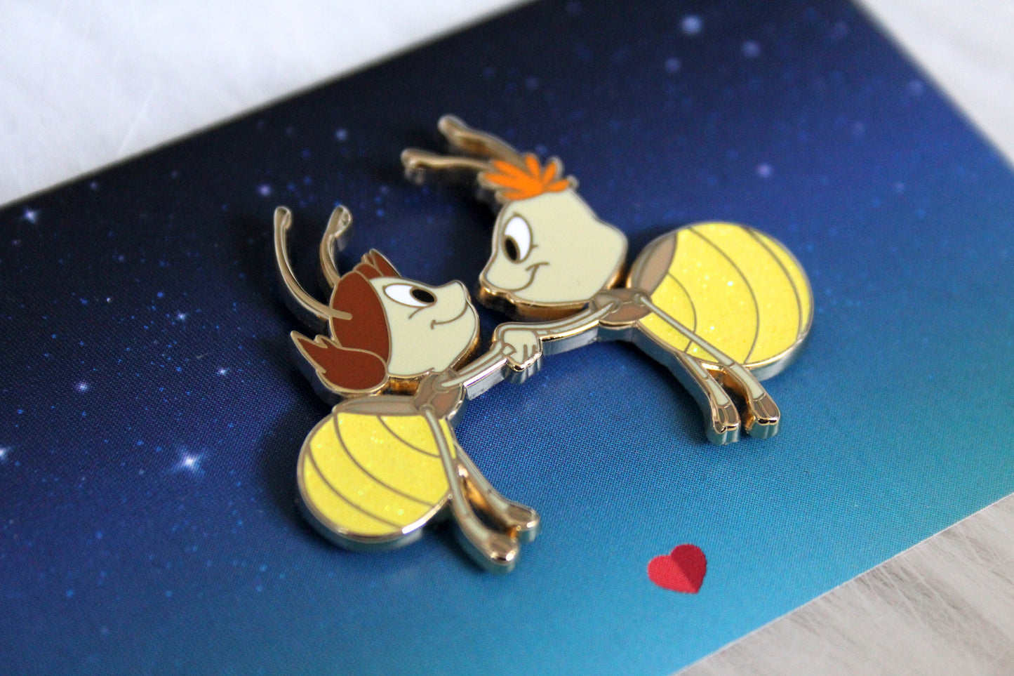 Pin's Firefly N°1