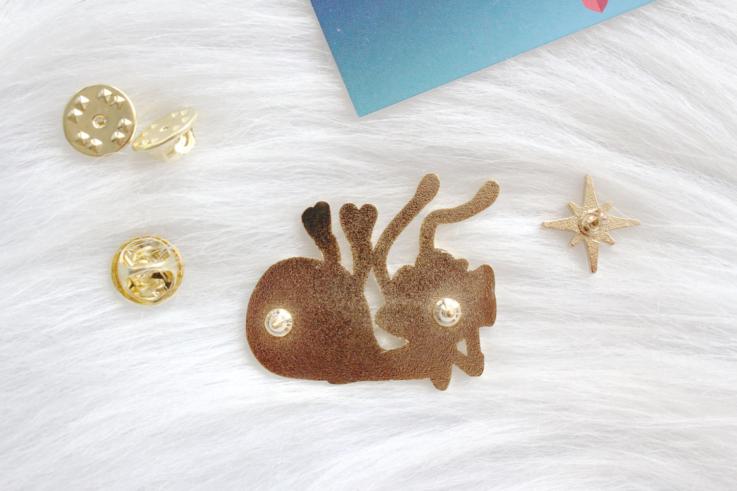 Pin's Ray and star (set)